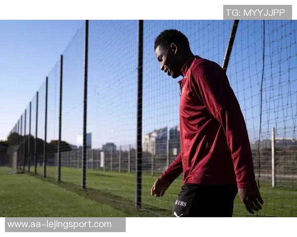 瑞士国家队公布10月世预赛名单科贝尔扎卡阿坎吉恩博洛领衔出征