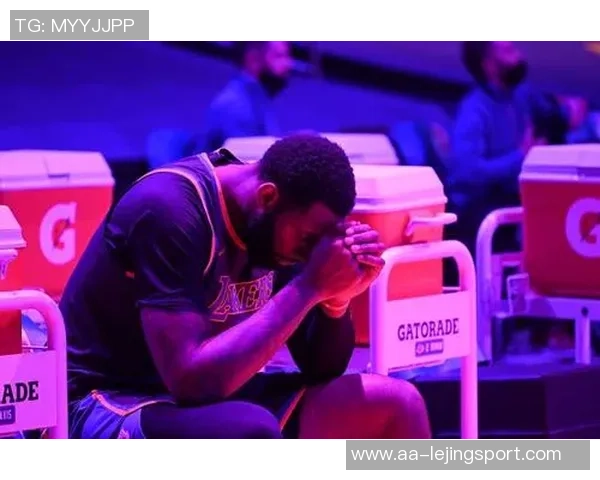 篮板之王庄神16分钟内高效表现12分13篮板8前场板助力球队胜利