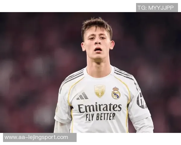 贝林在皇马首赛季表现抢眼但锐气不足正努力寻找最佳位置 贝林在皇马首赛季表现抢眼但锐气不足正努力寻找最佳位置